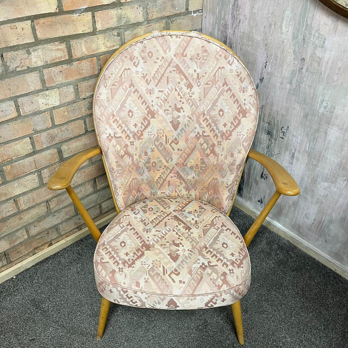 Vintage Ercol Model 305 Windsor Armchair Solid Elm Seat Beech Back Blue Label