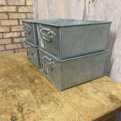 Galvanised Tote Pan With Handles Stacking Corners