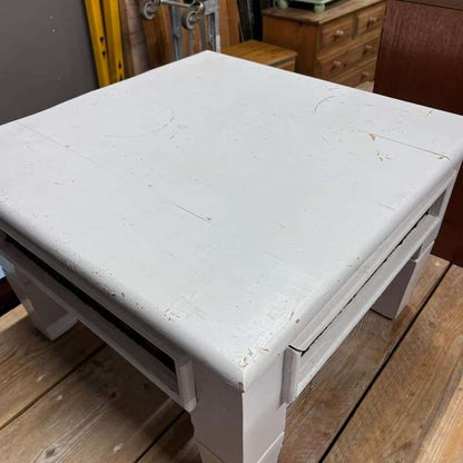 Painted Rustic White Wood &amp; Metal Square Coffee Table Shabby Chic Tapered Legs