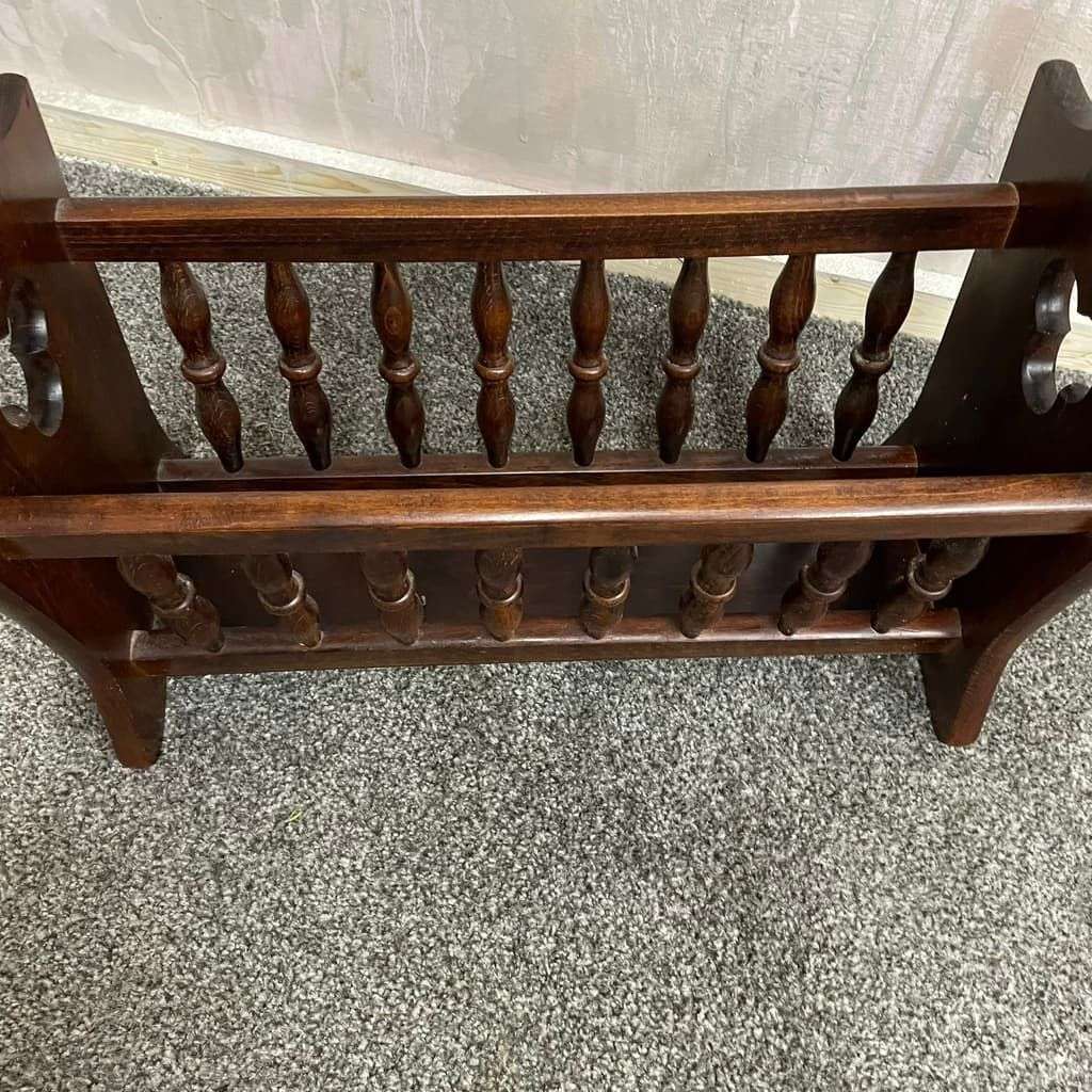 Vintage Dark Wood Magazine Rack Handle Clover Motif – The Shop at