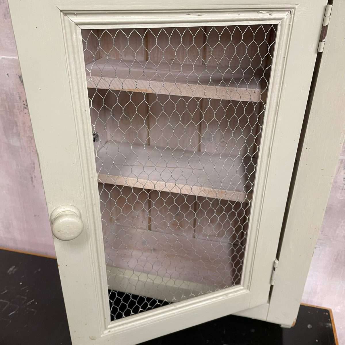 Painted Shabby Chic Kitchen Wall Cupboard 2 Shelves Chicken Wire Door