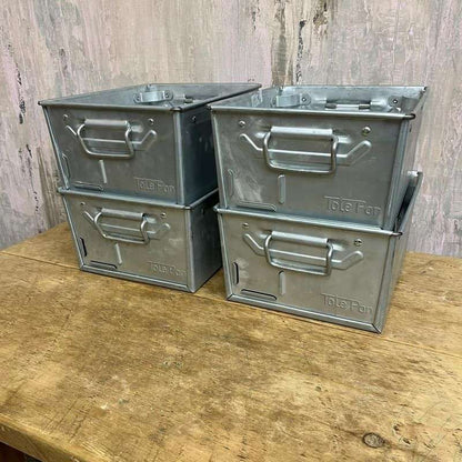 Galvanised Tote Pan With Handles Stacking Corners