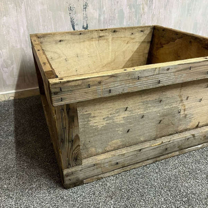 Vintage Solid Wood RAF Packing Crate RAF Henlow Bedford W O Smith