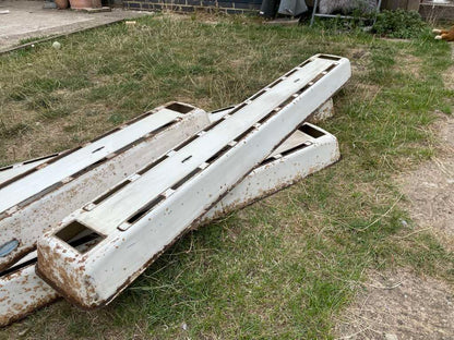 Benjamin Taskmaster Flurolier Industrial Lightshades Gallery Only Vintage 1960's