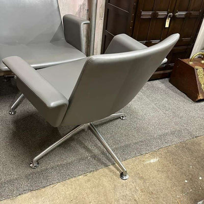 4x Brunner Conference Cafe Meeting Chair Grey And Graphite Chrome Star Base