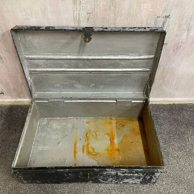 Rustic Black And Grey Metal Travel Trunk Latch Side Handles Coffee Table Chest