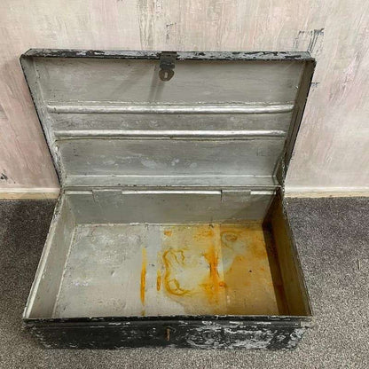 Rustic Black And Grey Metal Travel Trunk Latch Side Handles Coffee Table Chest