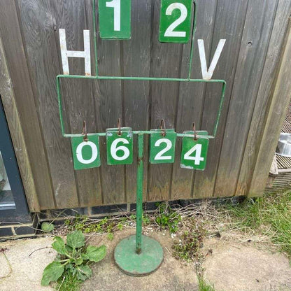 Vintage Crown Green Bowling Scoreboard Metal Frame Calendar Garden House Numbers