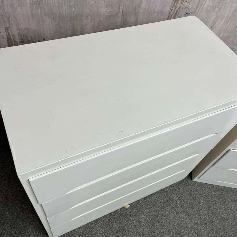 Mid Century Vintage Liden 1950's Chest of 4 Drawers And Bedside Cabinet White