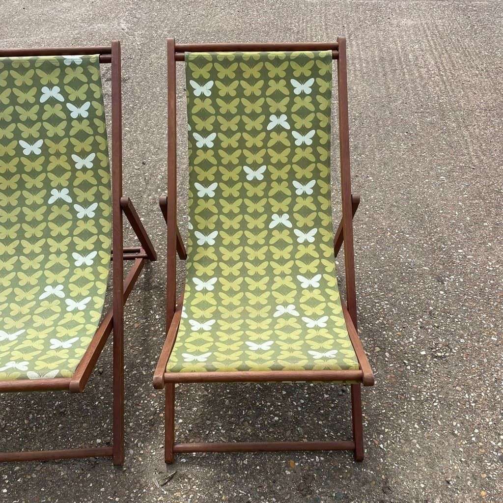 3x Retro Wooden Deckchairs Green Floral Fabric Sturdy Pool Chairs
