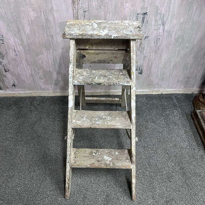 Vintage Painted Stepladder 3 Treads Platform Home Retail Prop