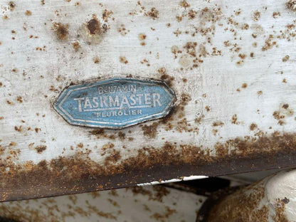 Benjamin Taskmaster Flurolier Industrial Lightshades Gallery Only Vintage 1960's