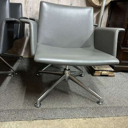 4x Brunner Conference Cafe Meeting Chair Grey And Graphite Chrome Star Base