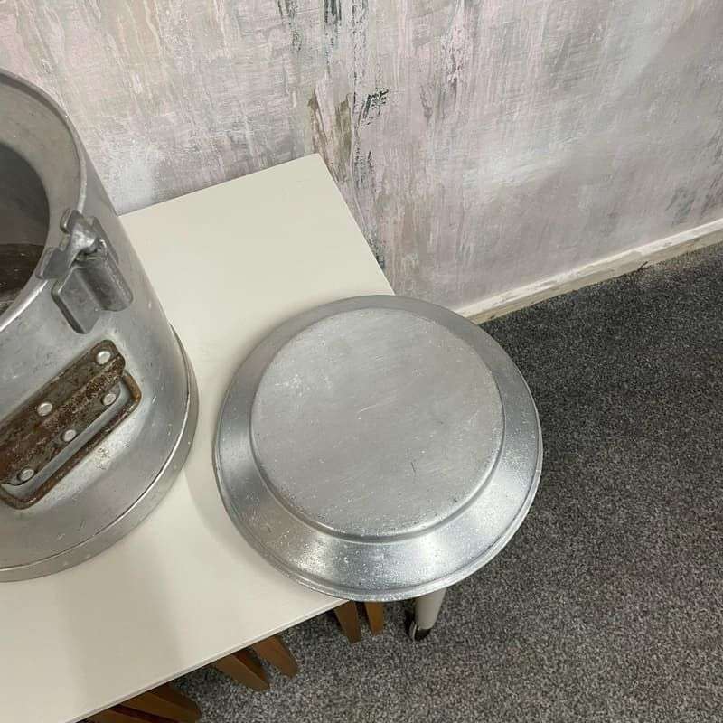 1950 Grundy Teddington Insulated Food Container Thermos Metal Handles