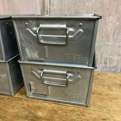 Galvanised Tote Pan With Handles Stacking Corners