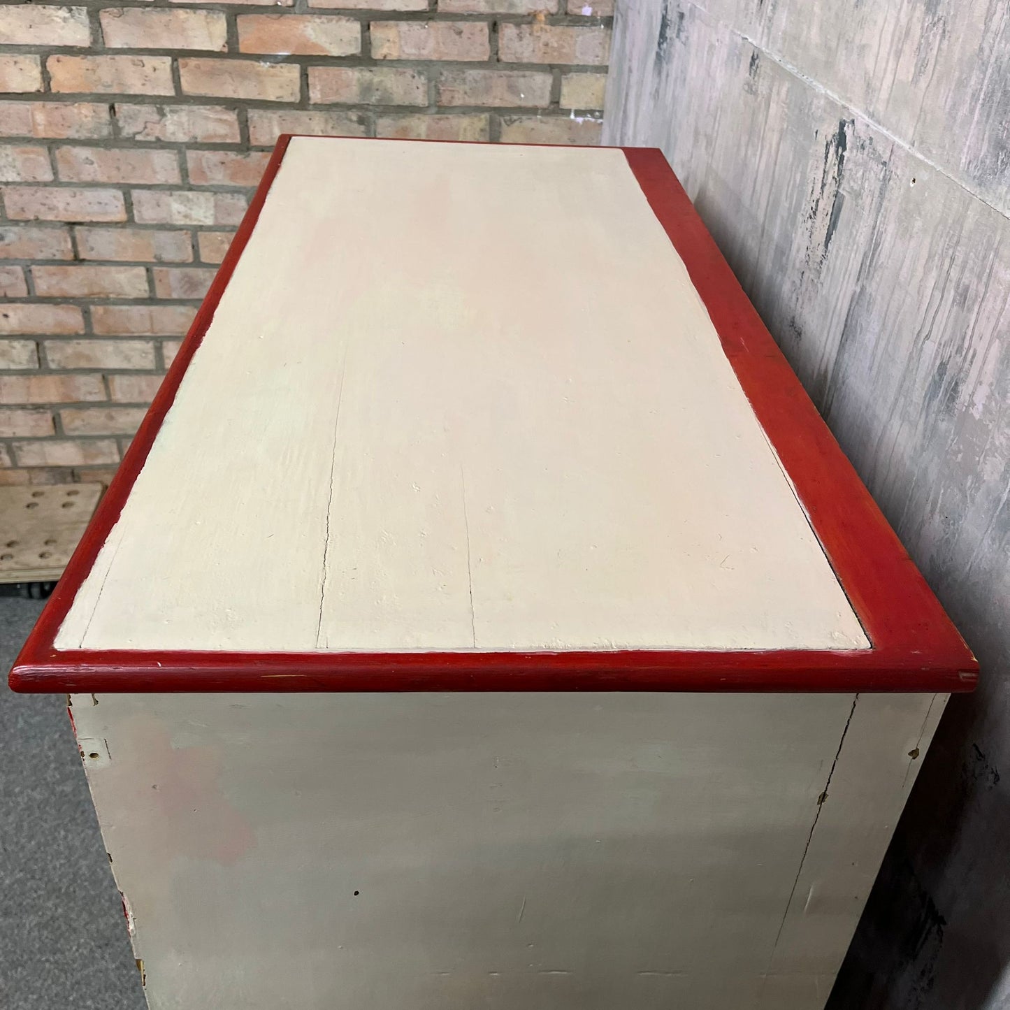 Large Victorian Chest 2 Over 3 Drawers Painted Salmon & Red Ornate Ball Feet
