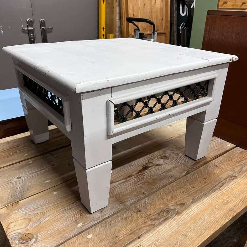 Painted Rustic White Wood &amp; Metal Square Coffee Table Shabby Chic Tapered Legs