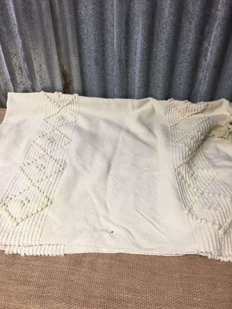 Vintage Pale Yellow &amp; Cream Throw Raised Pattern &amp; Tassels Dunelm