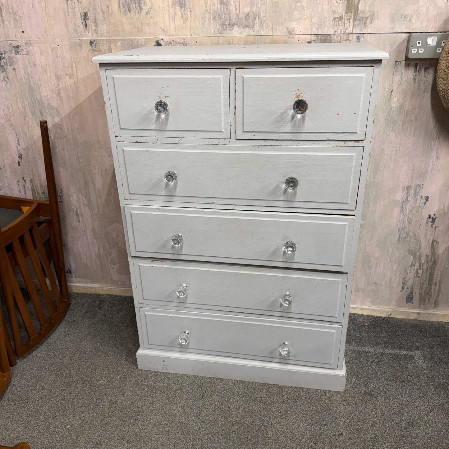 Painted Solid Pine Chest of 2 Over 4 Drawers Distressed Paintwork Crystal Knobs