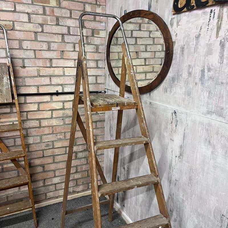 Vintage Pioneer 5 Rung Stepladder Chrome Support Top Platform Sturdy