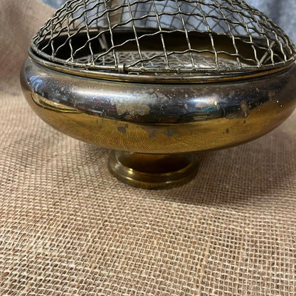 Vintage Brass Effect Possibly Copper Circular Posy Bowl Flower Display Mesh Top