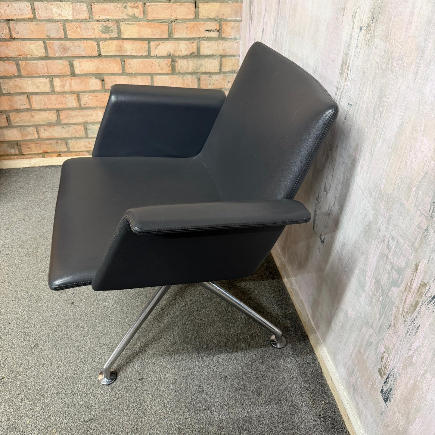 Brunner Model 6684 Office Conference Dining Chair Dark Grey On Chrome Star Base