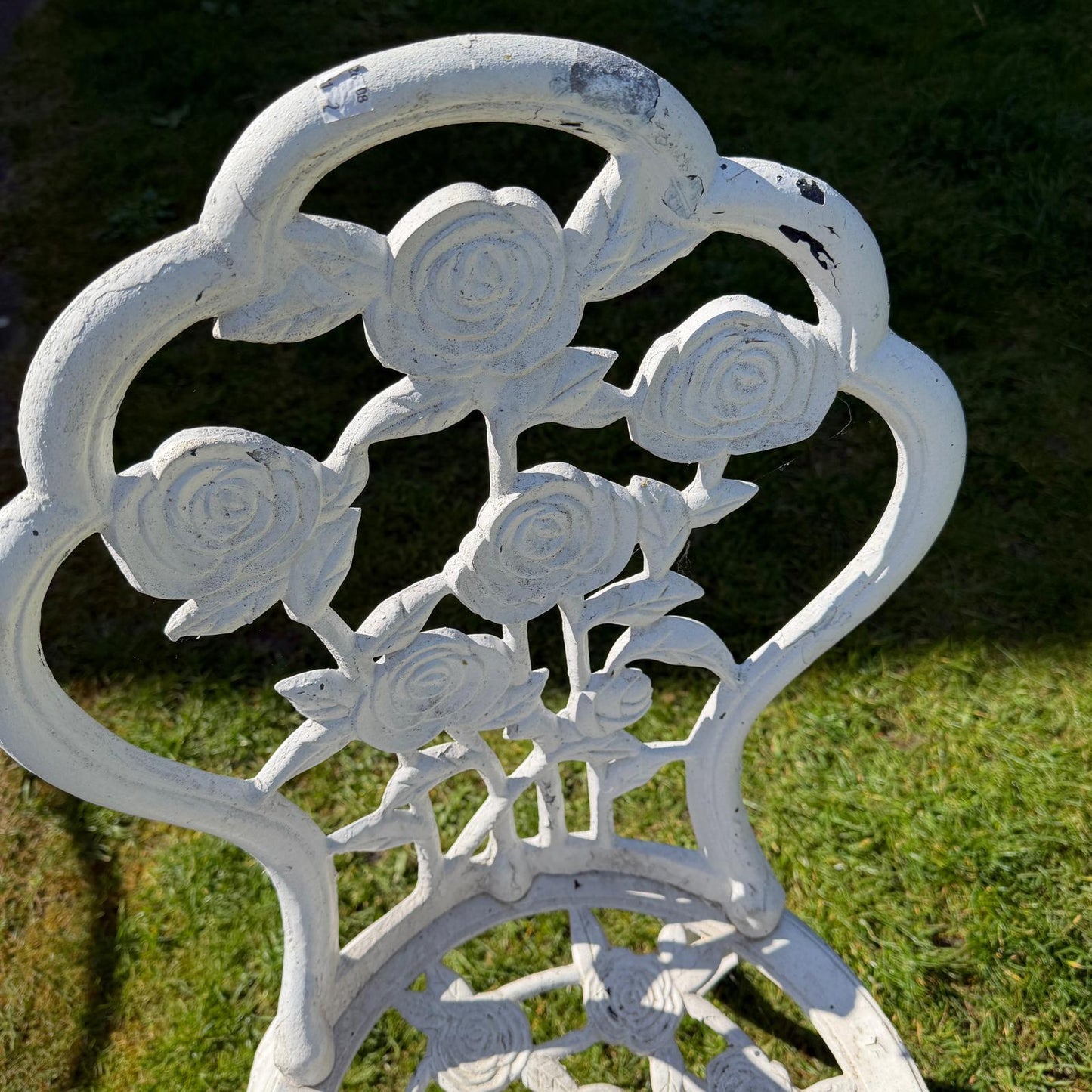 3 Piece Cast Aluminium White Bistro Set Table 2 Chairs Great Patina Rose Design