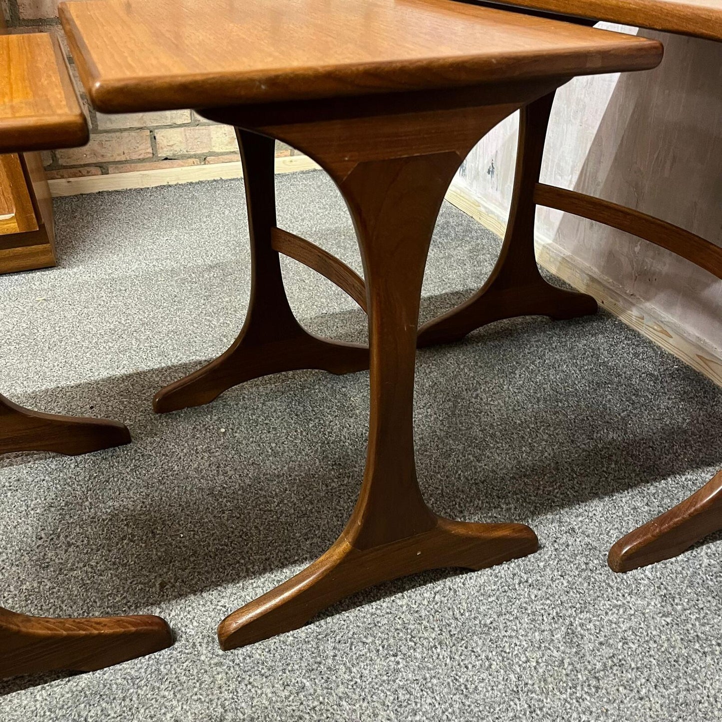 Mid Century Set Of 3 1960s/70s Teak Crossbanded Nest Of Tables Danish Style