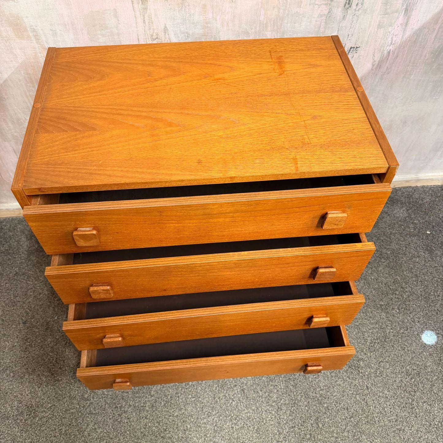 Danish Domino Mobelfabrik Low Chest of 4 Drawers Mid Century Square Pulls Plinth