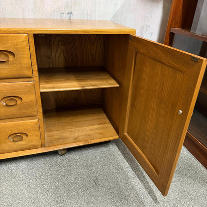 Vintage MCM Ercol Elm Windsor Sideboard 1960s 2 Cupboards Drawers on Castors