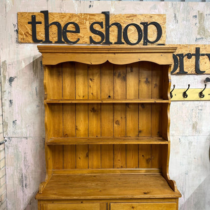 Rustic Farmhouse Pine Double Dresser Cupboard Drawers Dresser Top Plate Rack