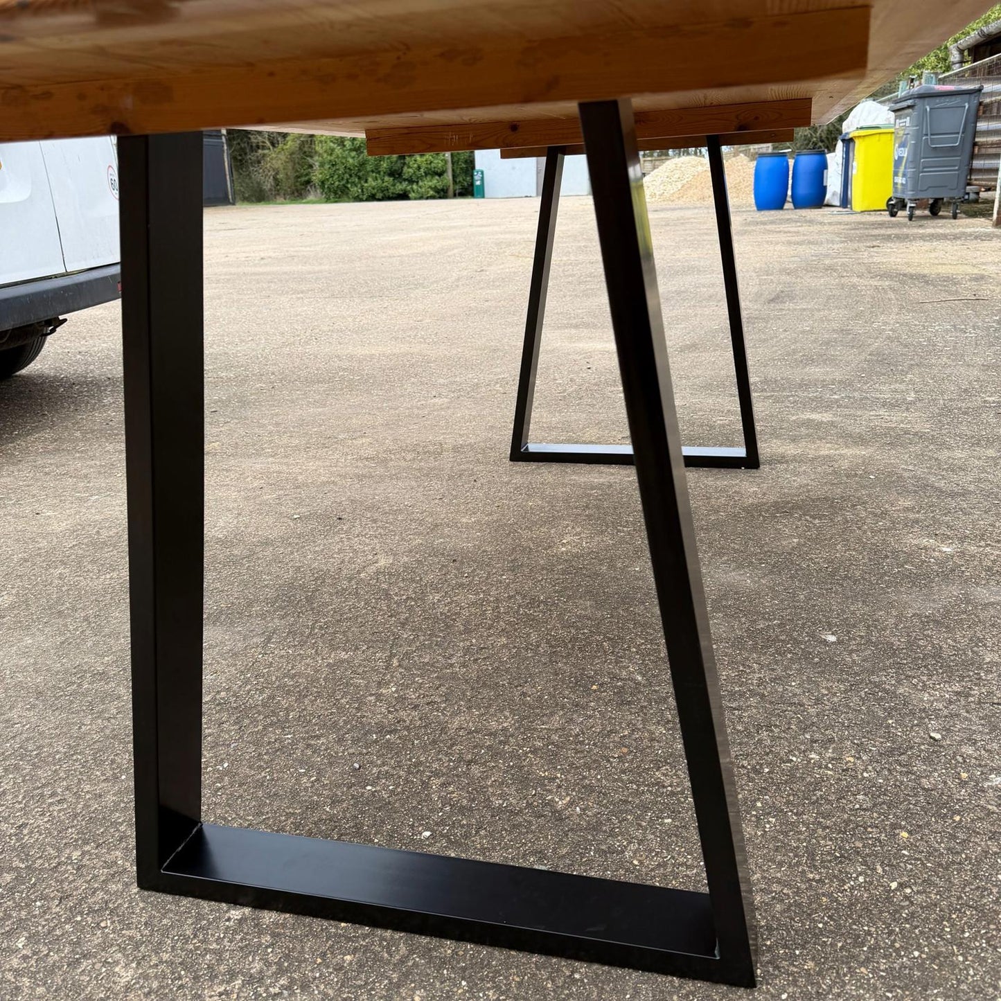 Reclaimed Pine Farmhouse Table Modern Trapezium Metal Industrial Legs Seats 6/8