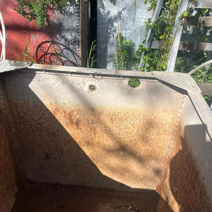 Galvanised Riveted Water Tank Industrial Rustic Garden Planter NOT Watertight