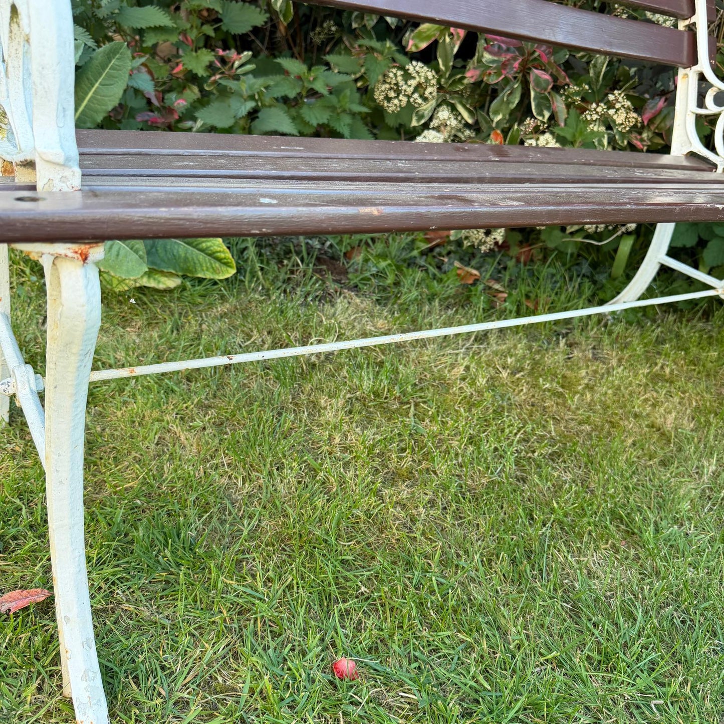 Vintage Wooden Slatted Garden Bench Metal Ends Matching Table/Bench Garden Patio