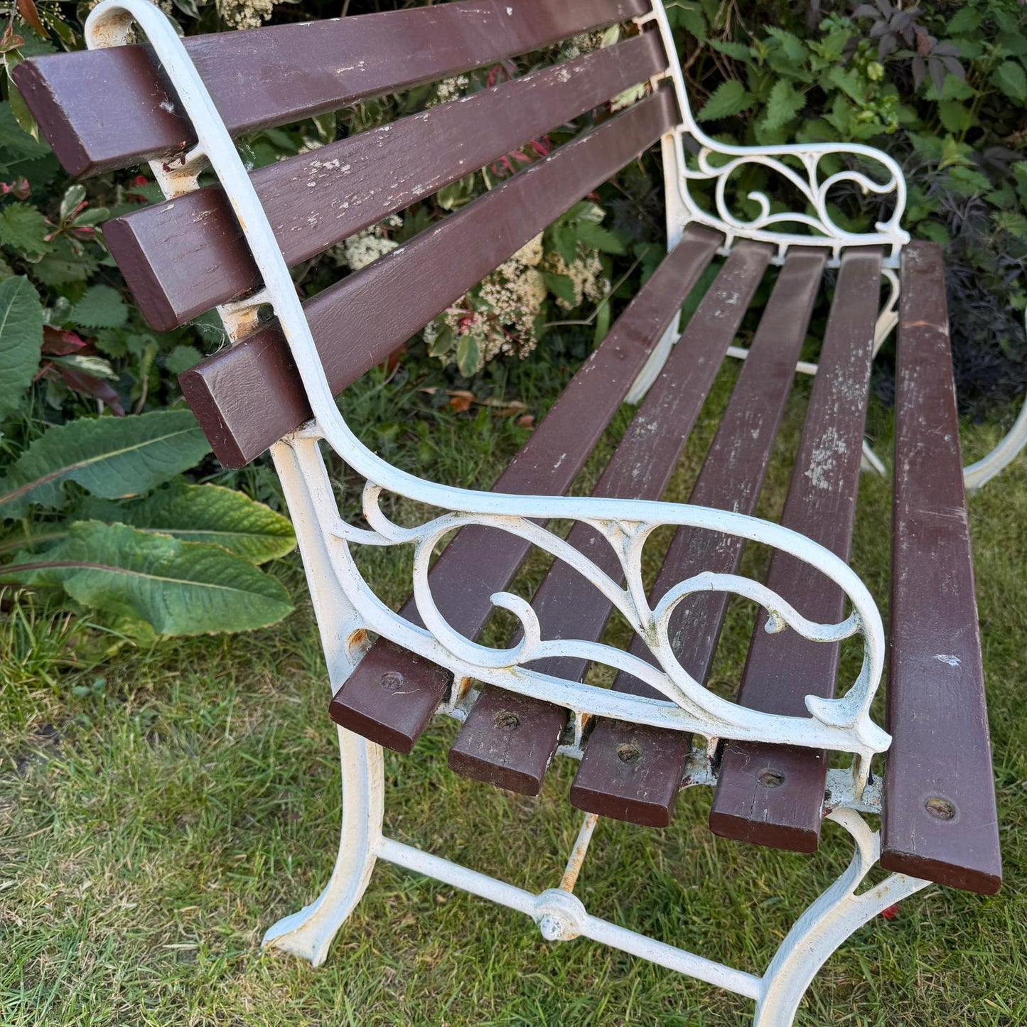 Vintage Wooden Slatted Garden Bench Metal Ends Matching Table/Bench Garden Patio
