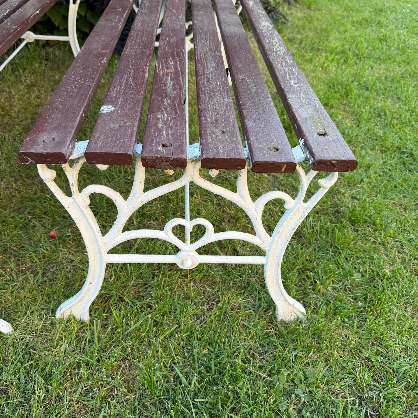 Vintage Wooden Slatted Garden Bench Metal Ends Matching Table/Bench Garden Patio