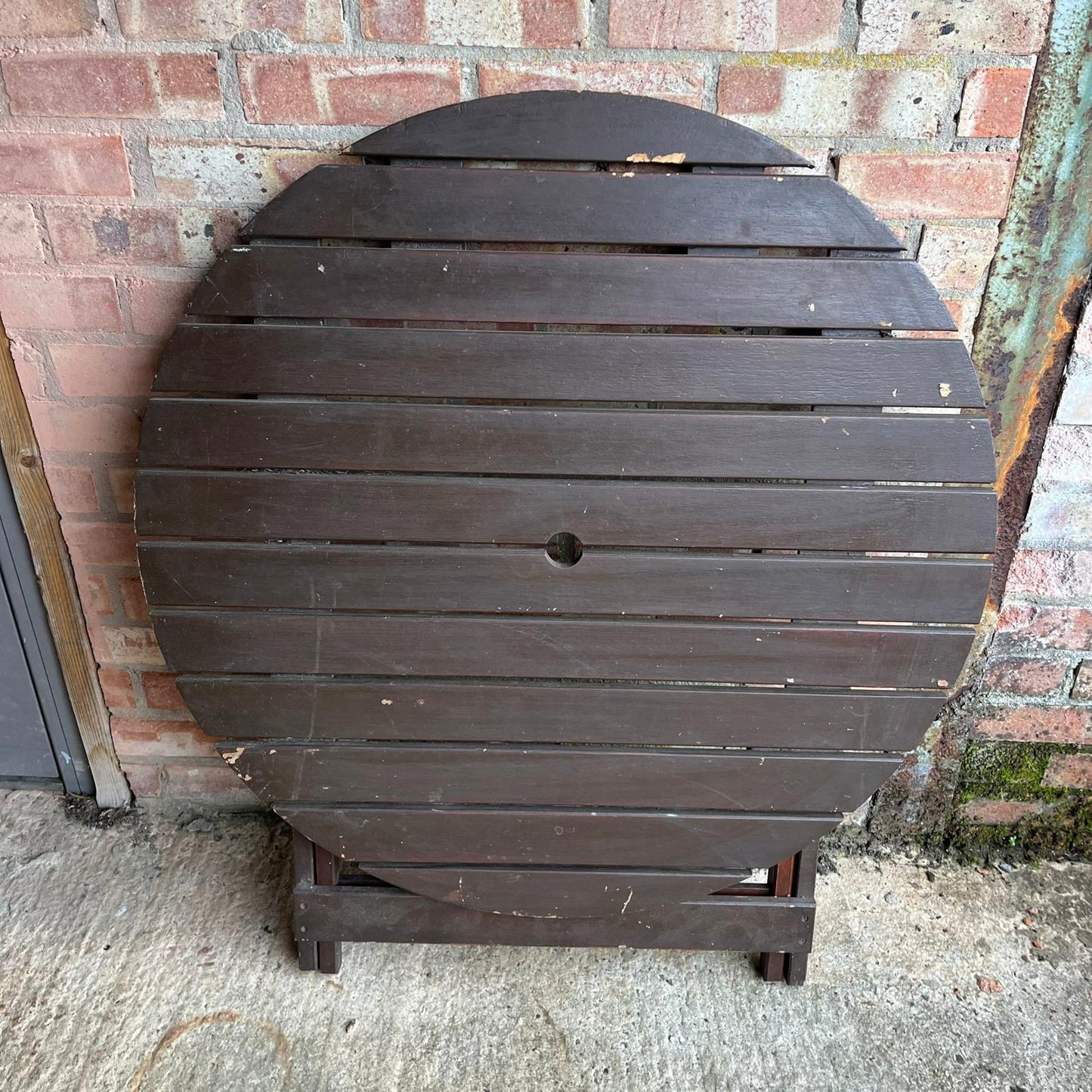 Hardwood Circular Wooden Folding Garden Table Stained Brown Seats 4