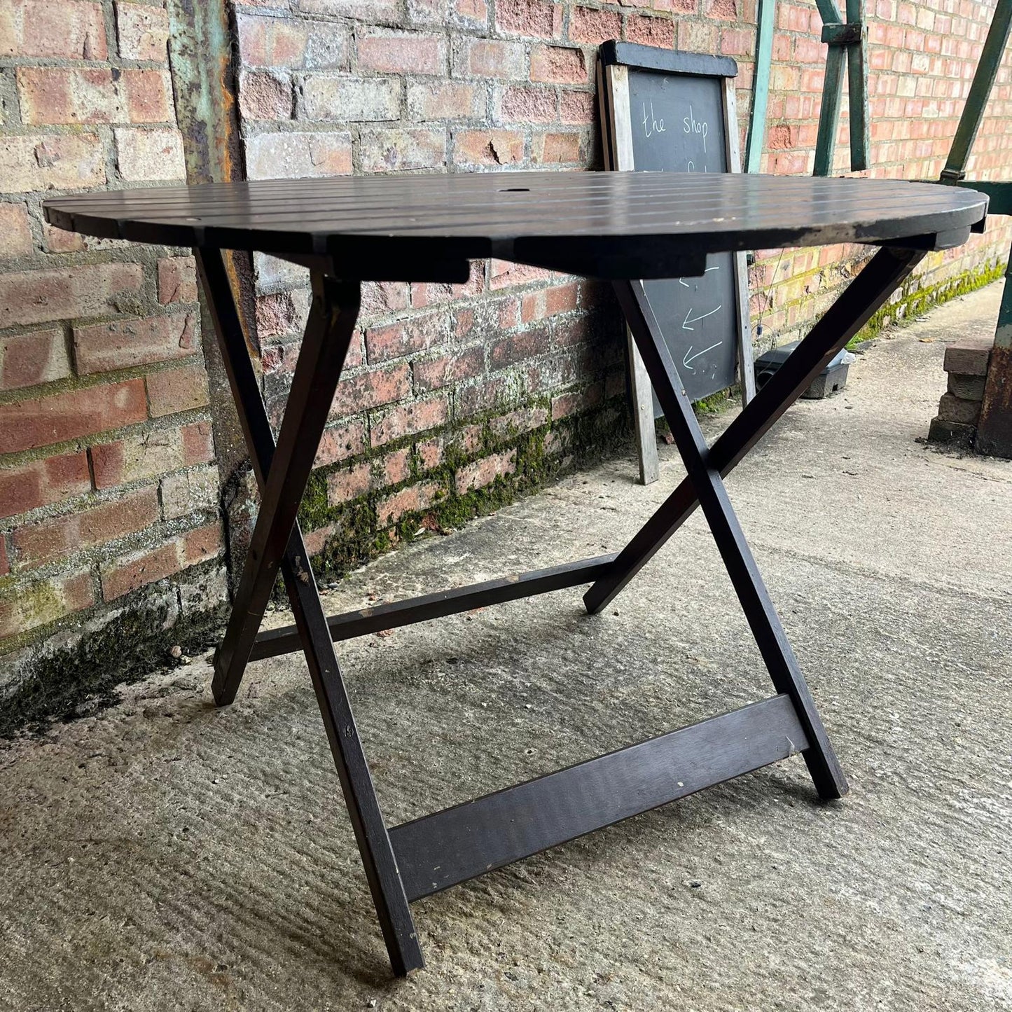 Hardwood Circular Wooden Folding Garden Table Stained Brown Seats 4