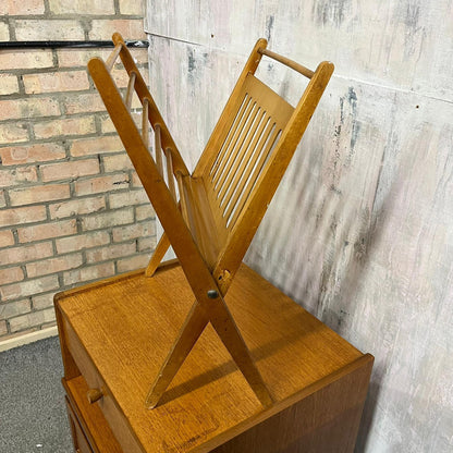 Mid Century Magazine Rack Cees Braakman For Pasloe 1950s/60s Folding Rack