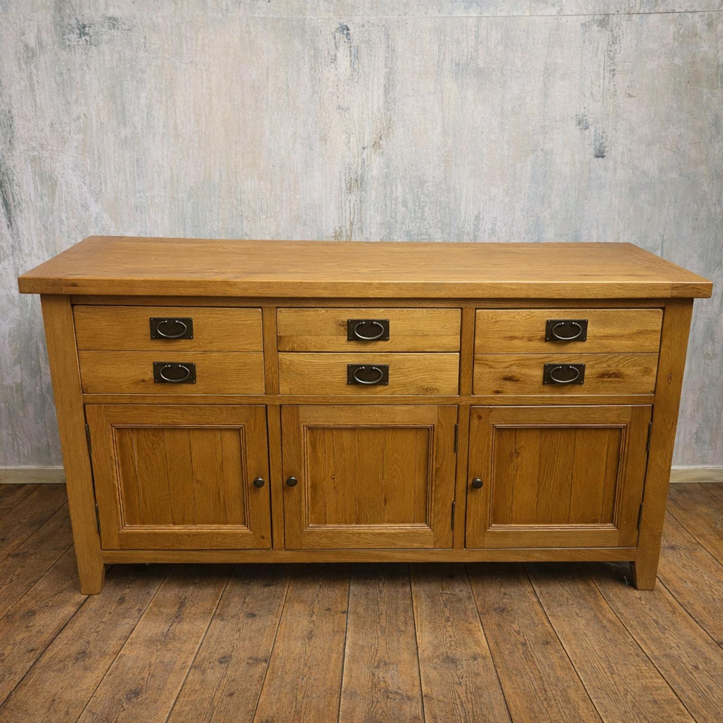 Oak Furniture Land Solid Heavy Oak Sideboard 3 Cupboards with Drawers Over
