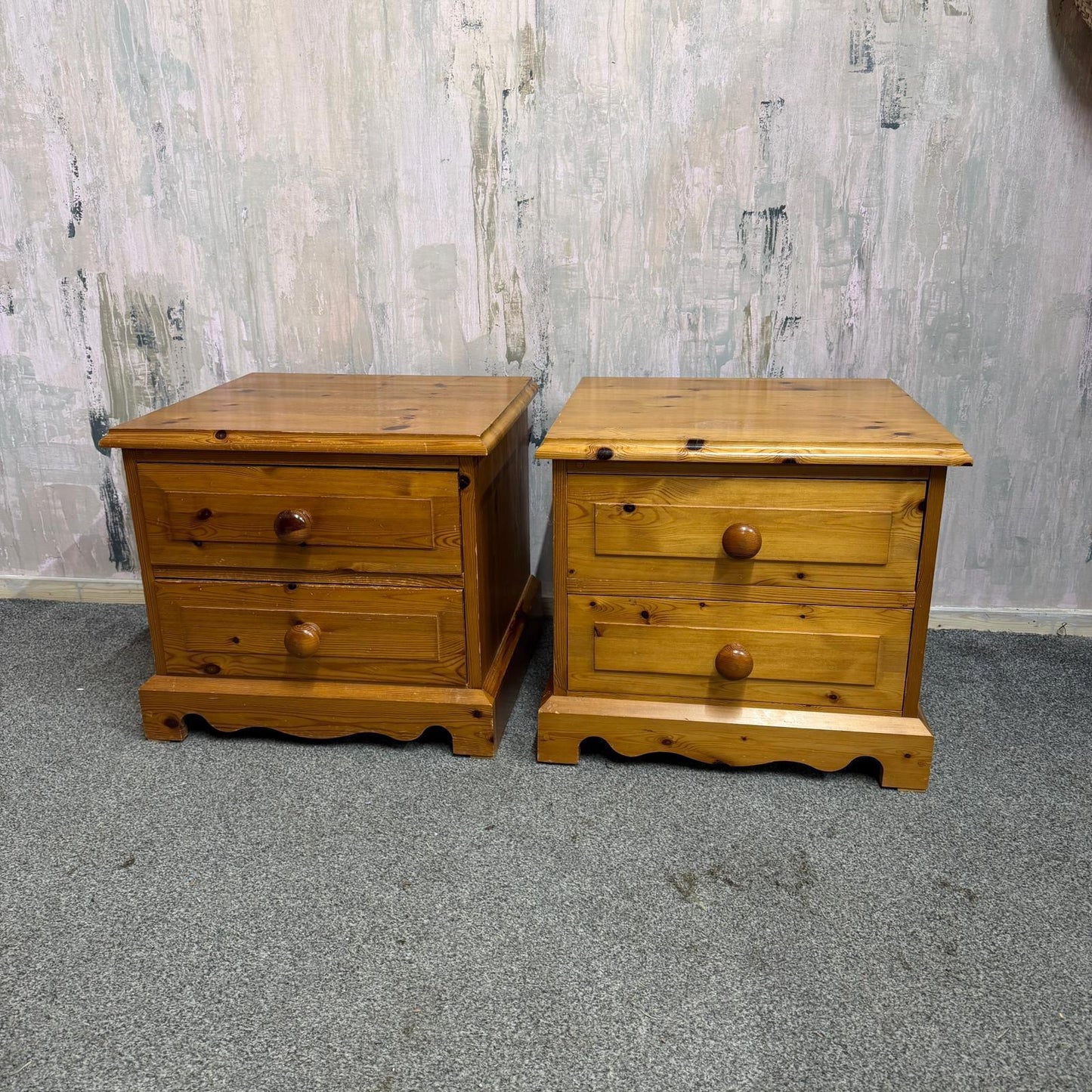 Pair Solid Pine Low 2 Drawers Bedside Cabinets Scalloped Edge