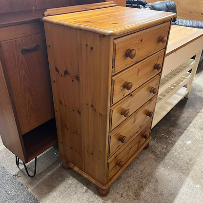 Pine Chest of 5 Drawers Knob Handles Ball Feet Gallery