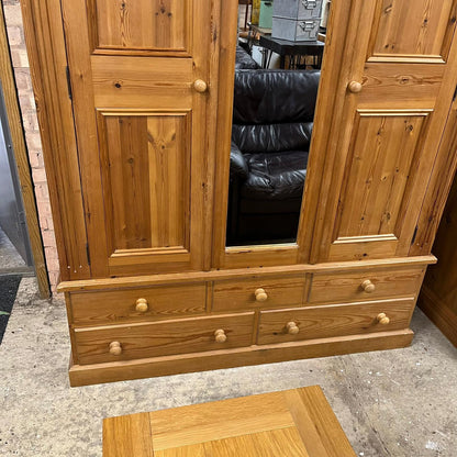 Solid Pine Triple Wardrobe With 3 Over 2 Drawers Mirror Hanging Rail Breakdown