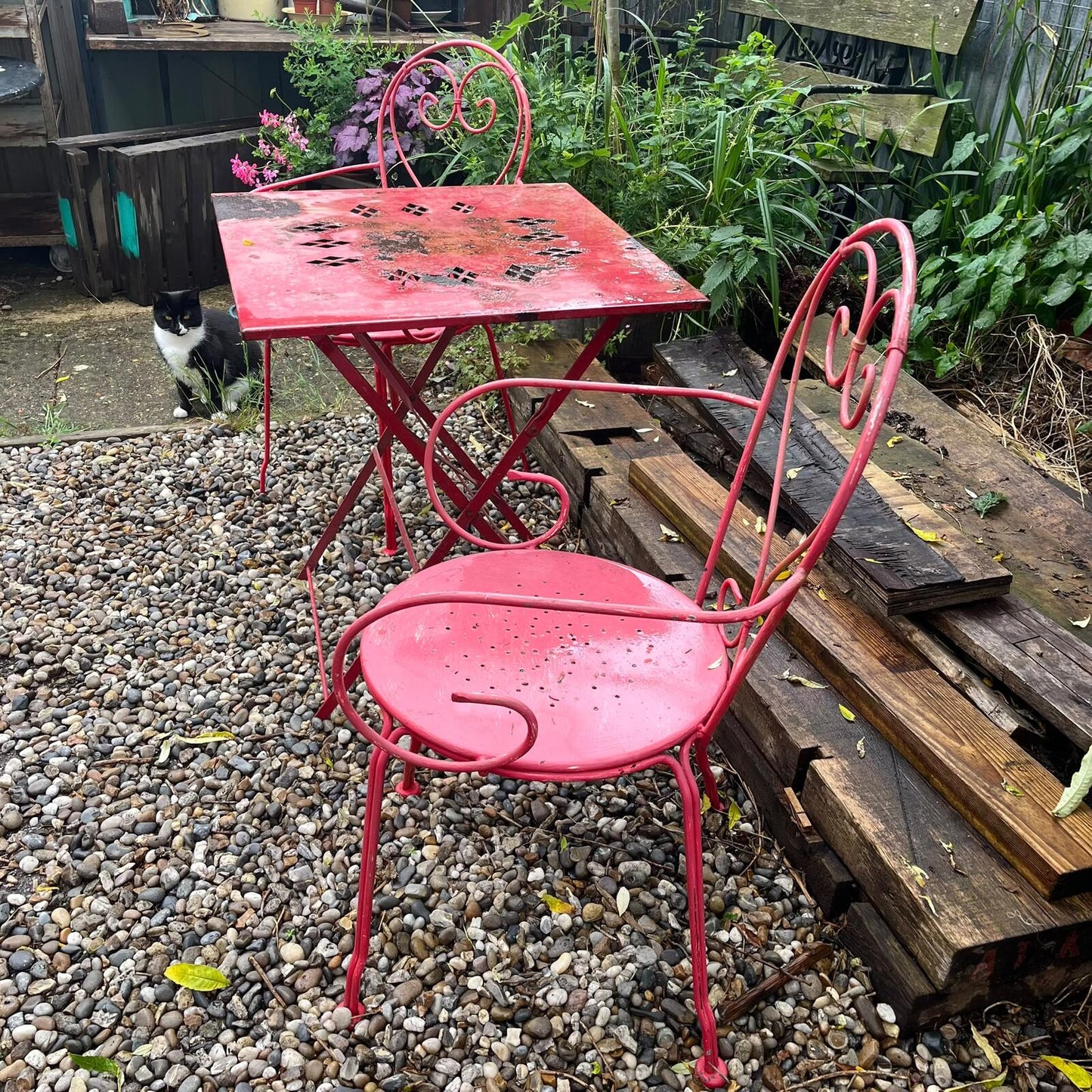 Retro Metal Bistro Table And 2 Chairs Garden Patio Conservatory Great Patina