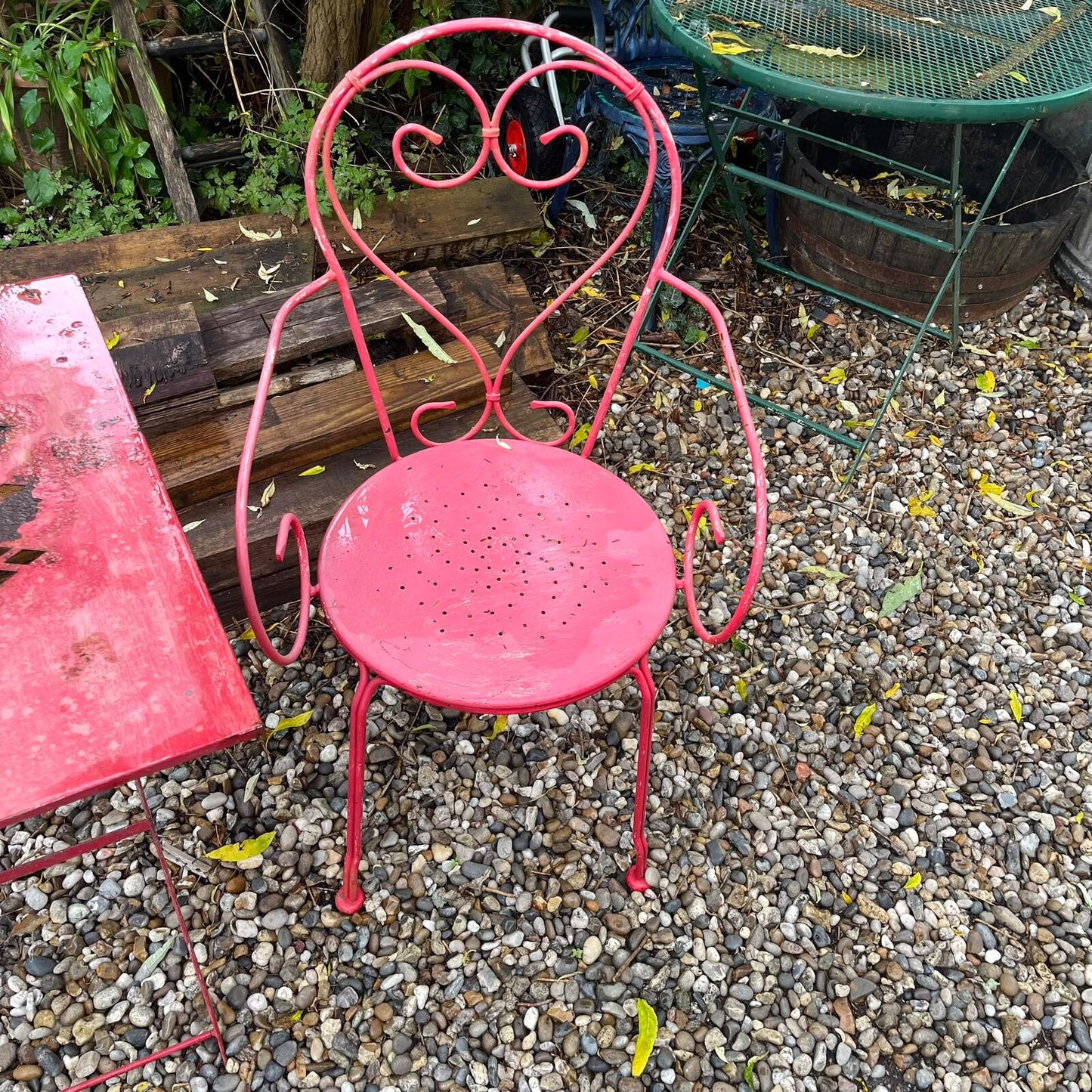 Retro Metal Bistro Table And 2 Chairs Garden Patio Conservatory Great Patina