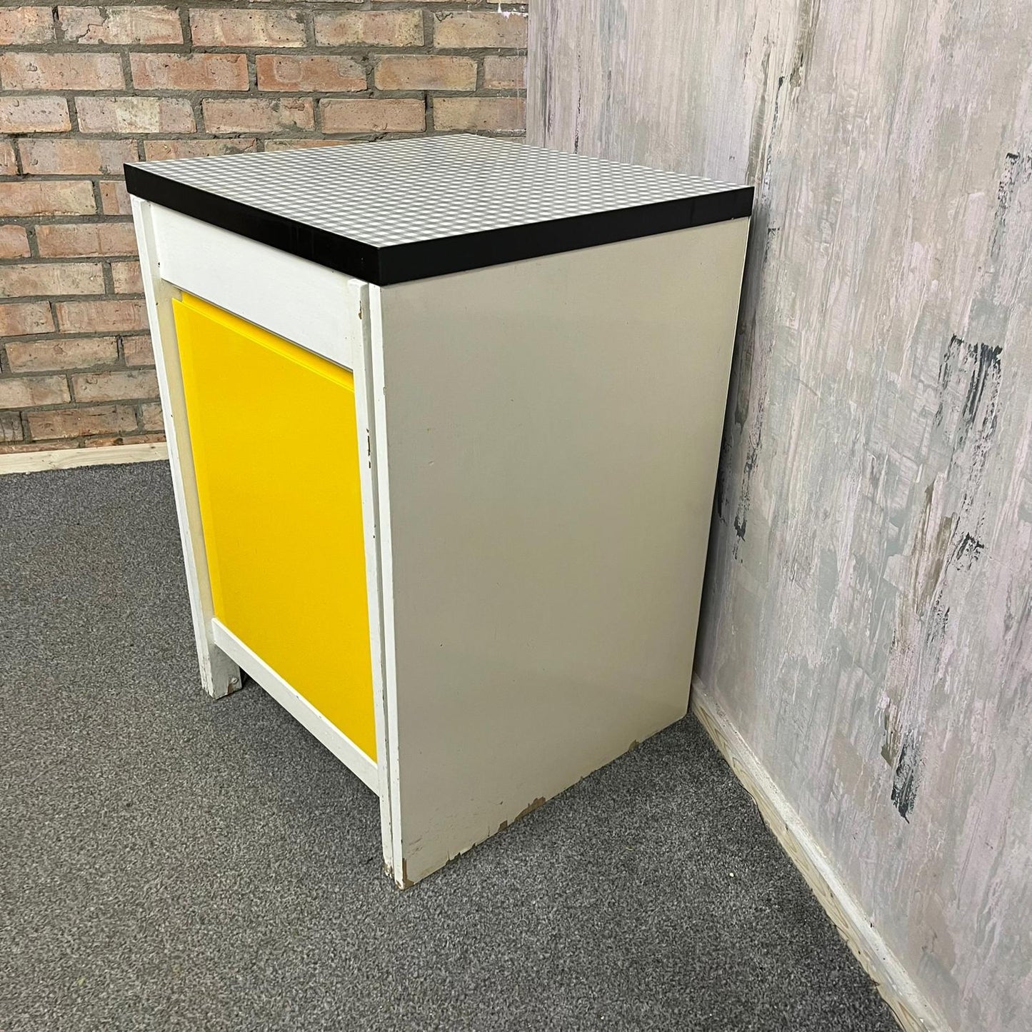 Vintage Ply Kitchen Unit Gingham Top Pull Out Double Extension Space Saver