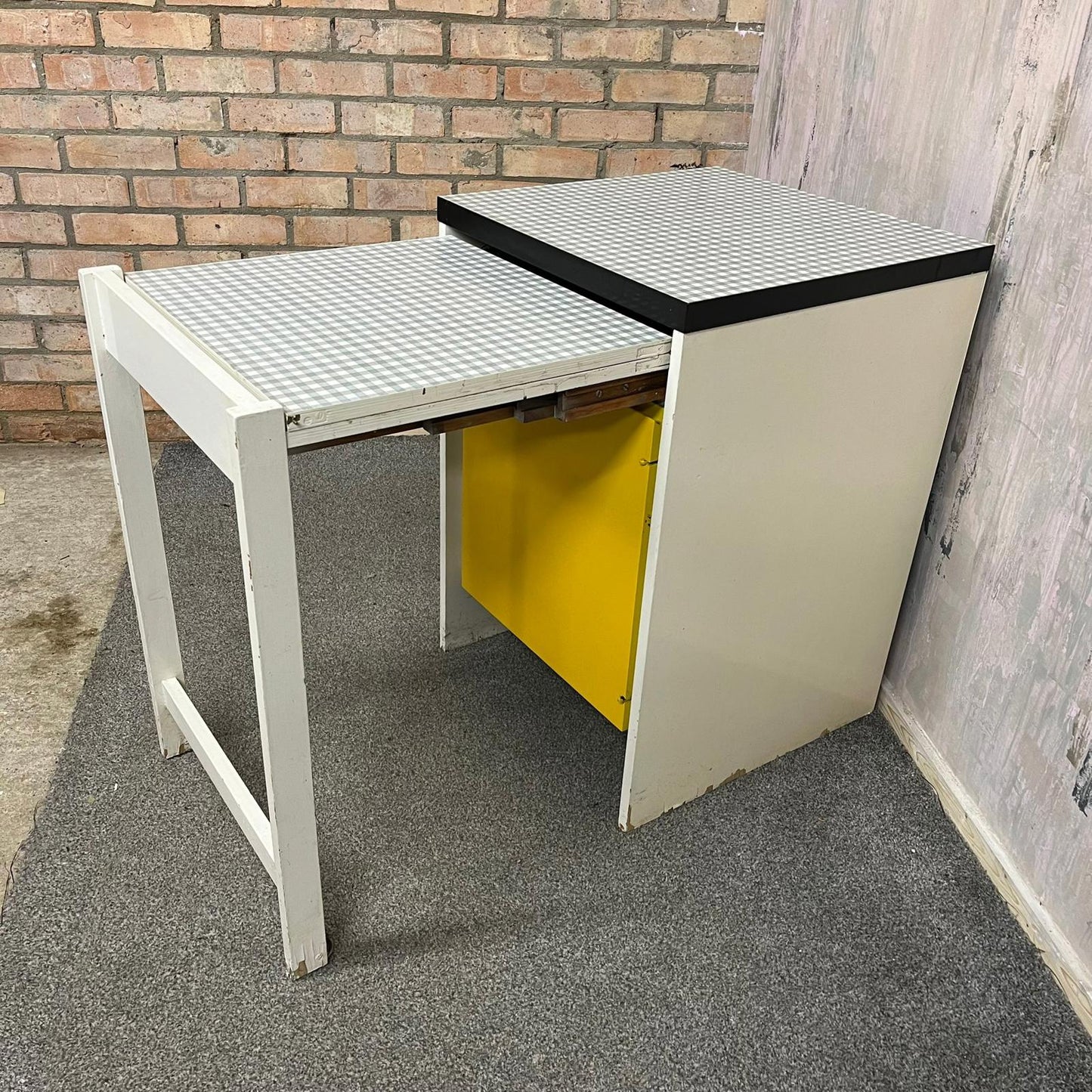 Vintage Ply Kitchen Unit Gingham Top Pull Out Double Extension Space Saver