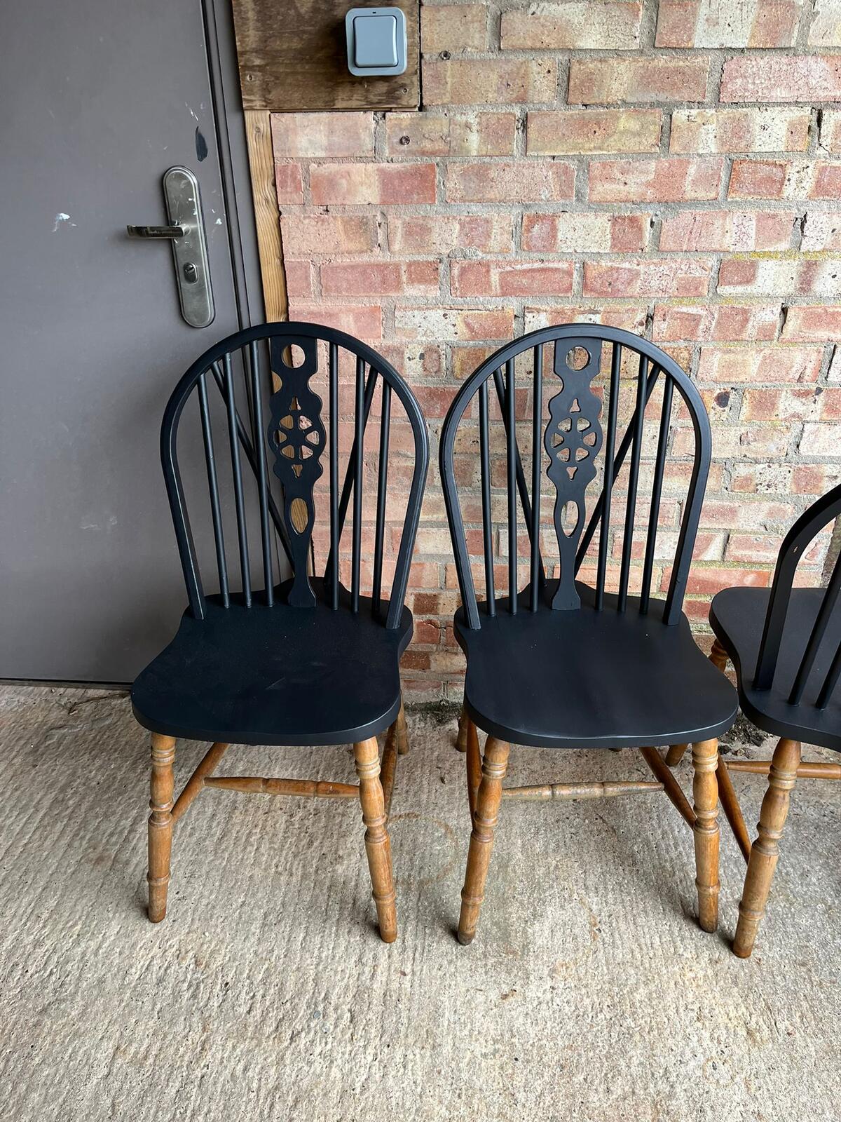 4 Wheelback Wooden Dining Chairs Tops Painted Black Rustic