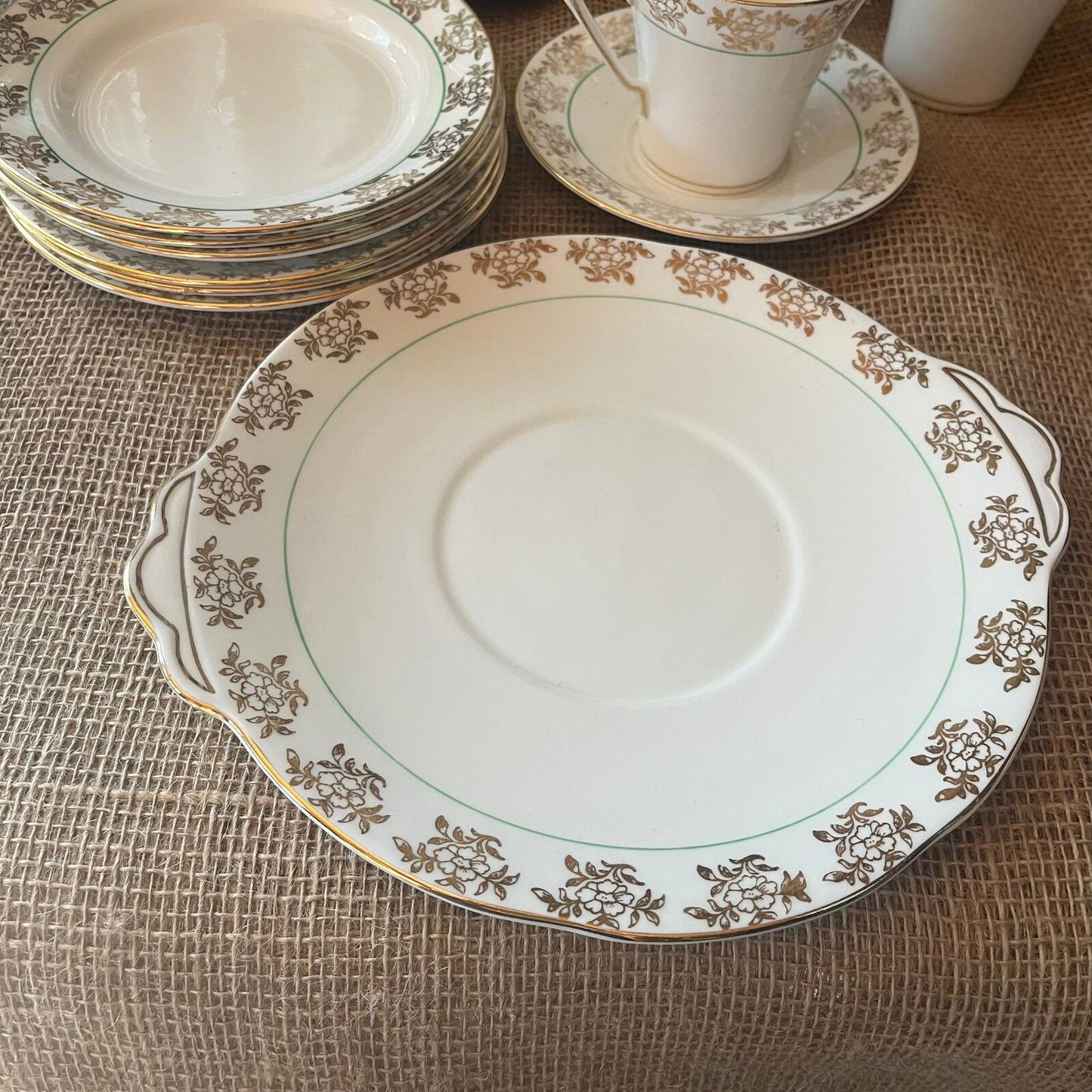 Vintage Windsor 21pc Tea Set 6 Cups & Saucers, Milk Jug, Sugar Bowl 7 Plates