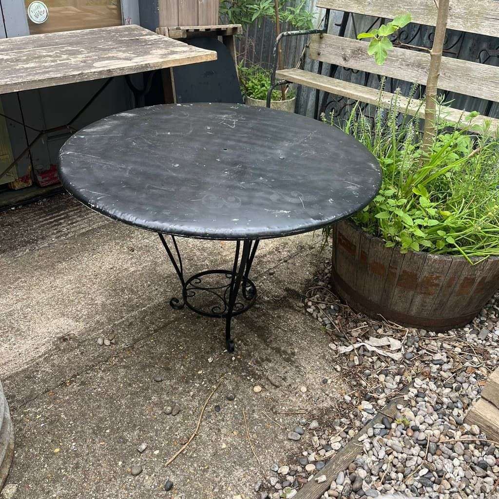 Black Metal Circular Garden Table Faded Clock Face Tripod Legs Ornate Shelf